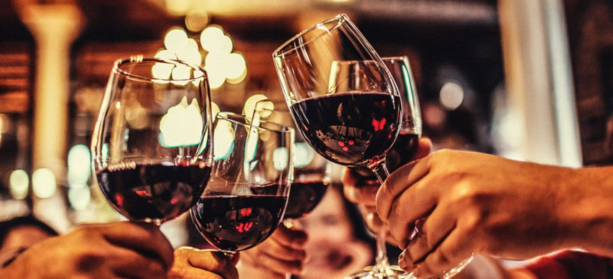 Agivi: giovani e donne trainano il consumo di vino