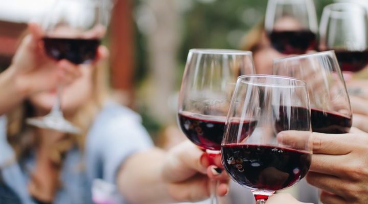 Una lista di vini (e di cantine) da non perdere per cominciare in bellezza il 2022